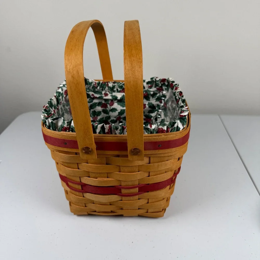 Vintage Longaberger 1995 Christmas Collection Cranberry Basket & Plastic Liner